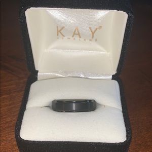 Men’s wedding ring